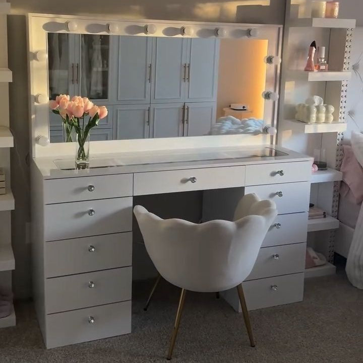 Hollywood Glow Pro Table
